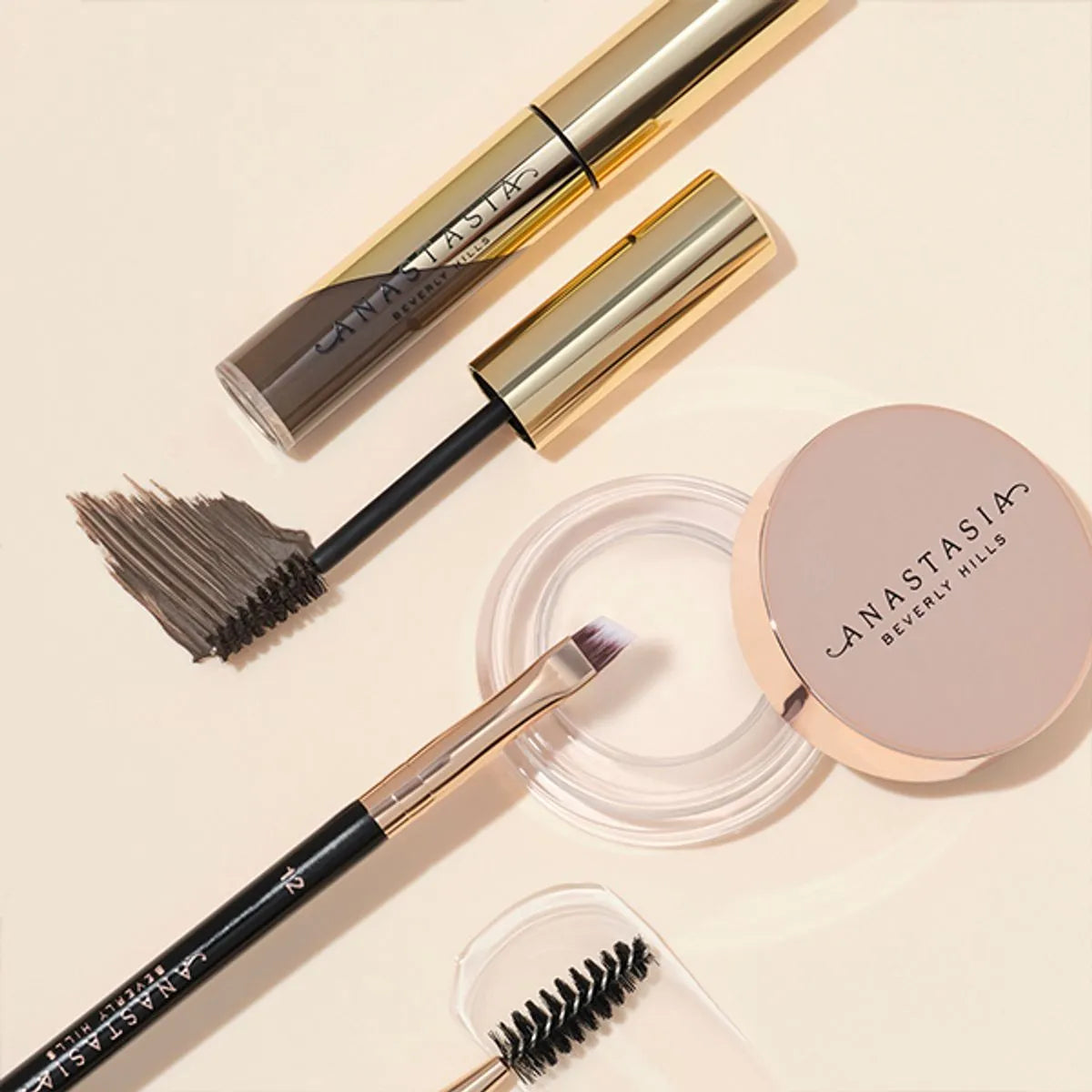 Anastasia Beverly Hills Full & Feathered Eyebrow Kit