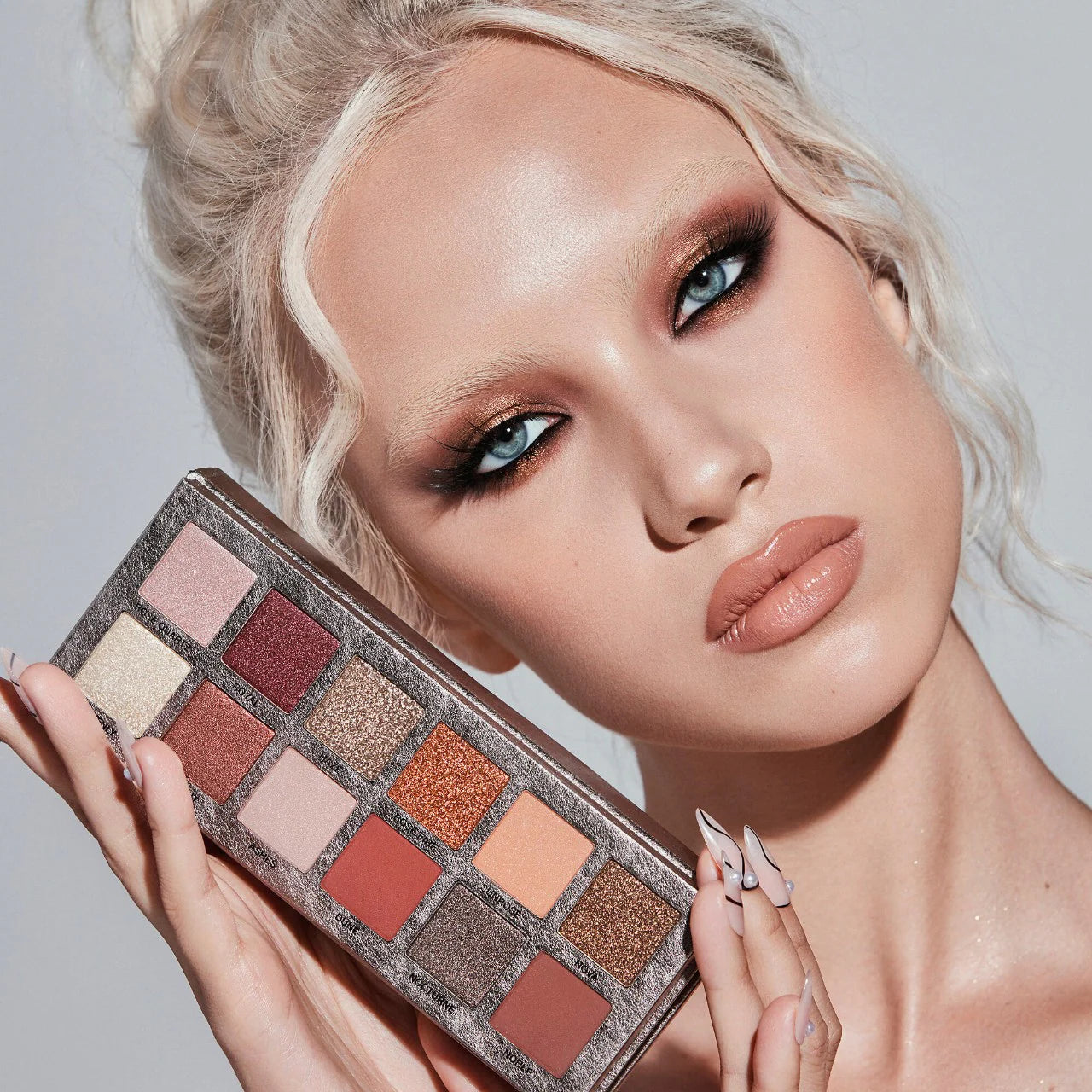 ANASTASIA BEVERLY HILLS Rose Metals Eyeshadow Palette