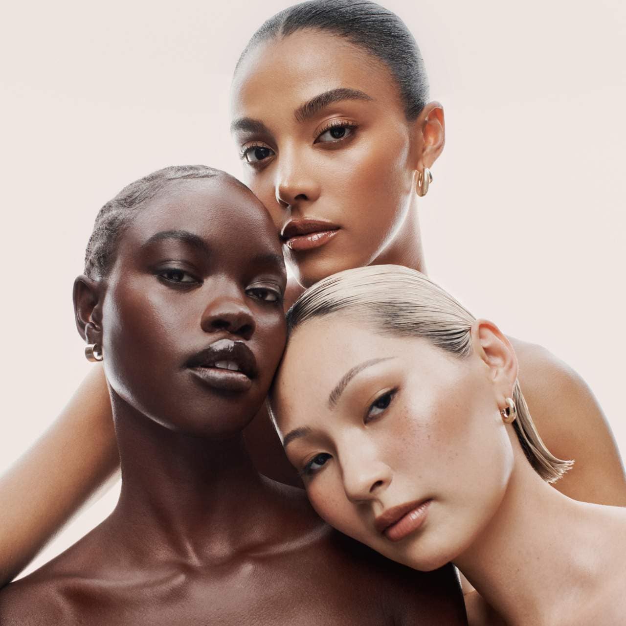 PATRICK TA Major Skin Hydra-Luxe Luminous Skin Perfecting Foundation For Natural Glow *PRE ORDER*