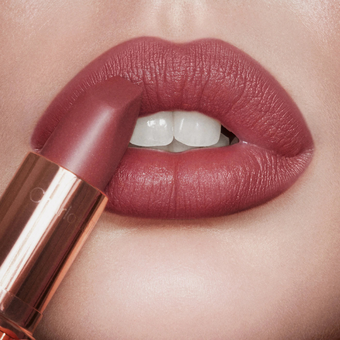 CHARLOTTE TILBURY Mini Pillow Talk Lipstick & Liner Set *PRE ORDER*