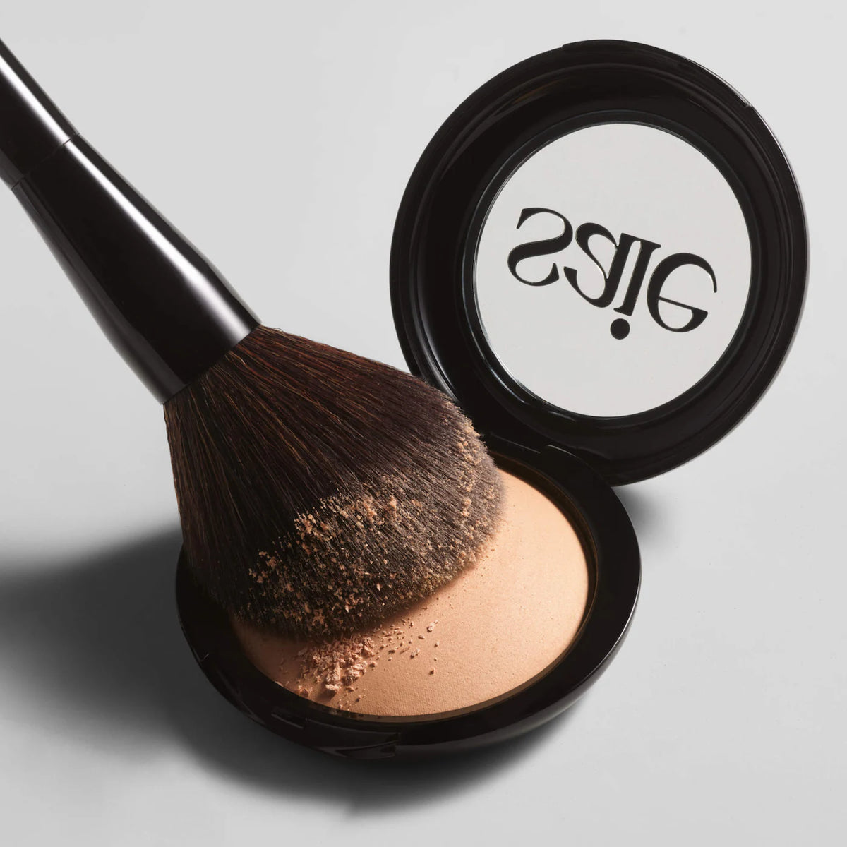 SAIE The All-Over Powder Brush *PRE ORDER*