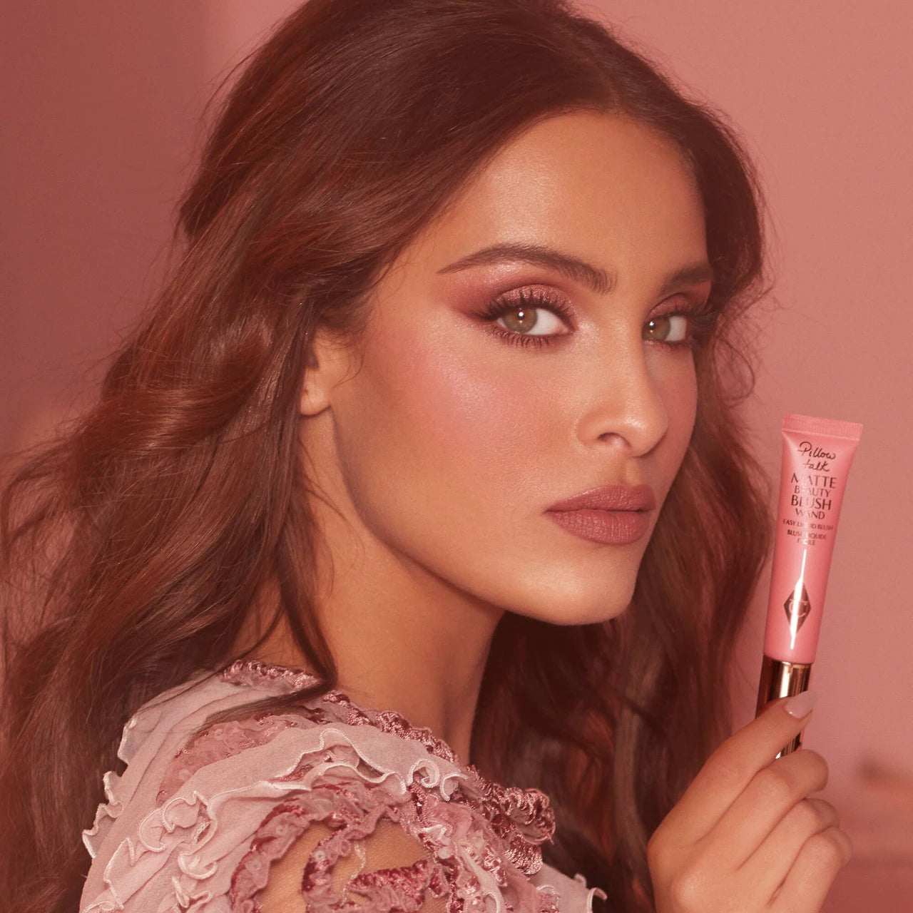 CHARLOTTE TILBURY Matte Beauty Blush Wand *PRE ORDER*