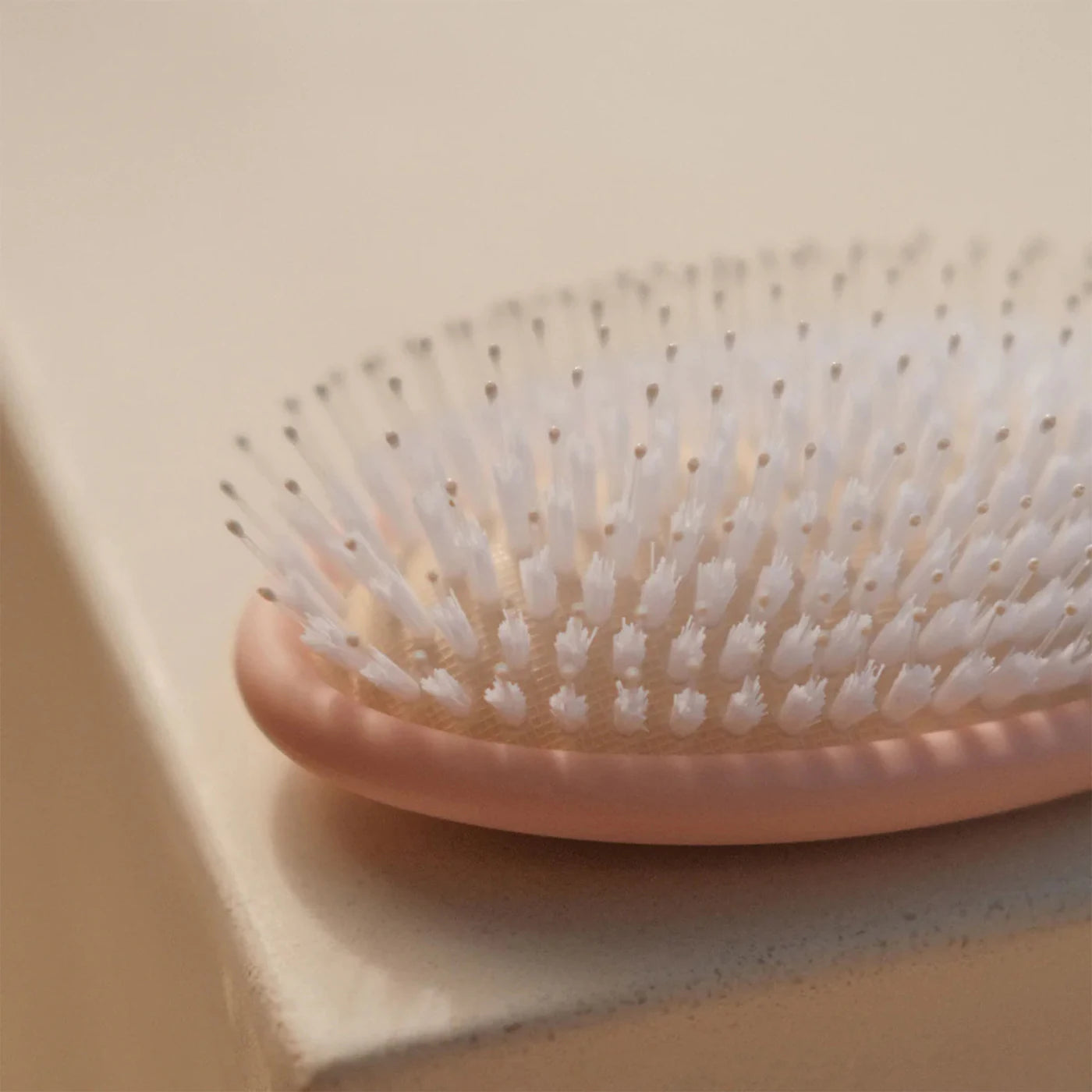 DAE Vegan Detangle + Style Brush *PRE ORDER*