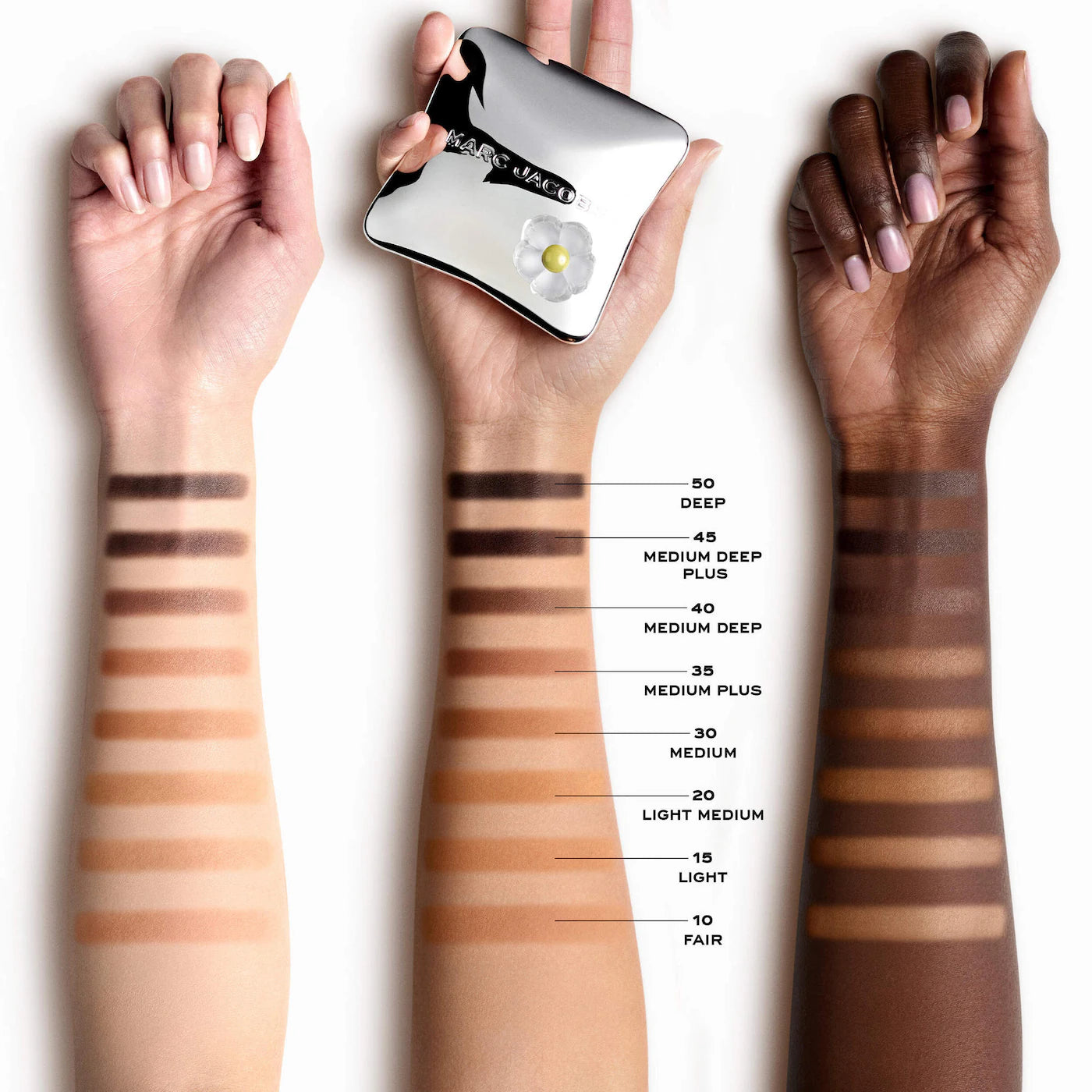 MARC JACOBS Legally Bronze Talc-Free Blurring Powder Bronzer *PRE ORDER*