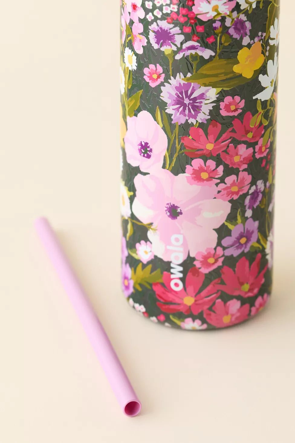 OWALA Exclusive Painted Meadow FreeSip 32 oz Water Bottle *PRE ORDER*
