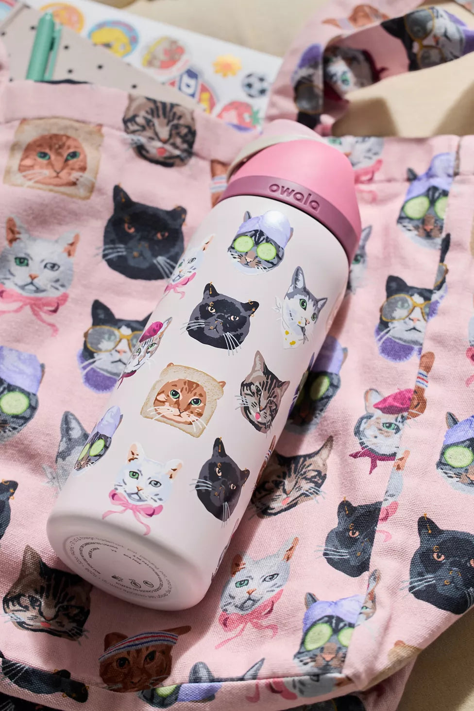 OWALA Exclusive Cat Collage FreeSip 32 oz Water Bottle *PRE ORDER*
