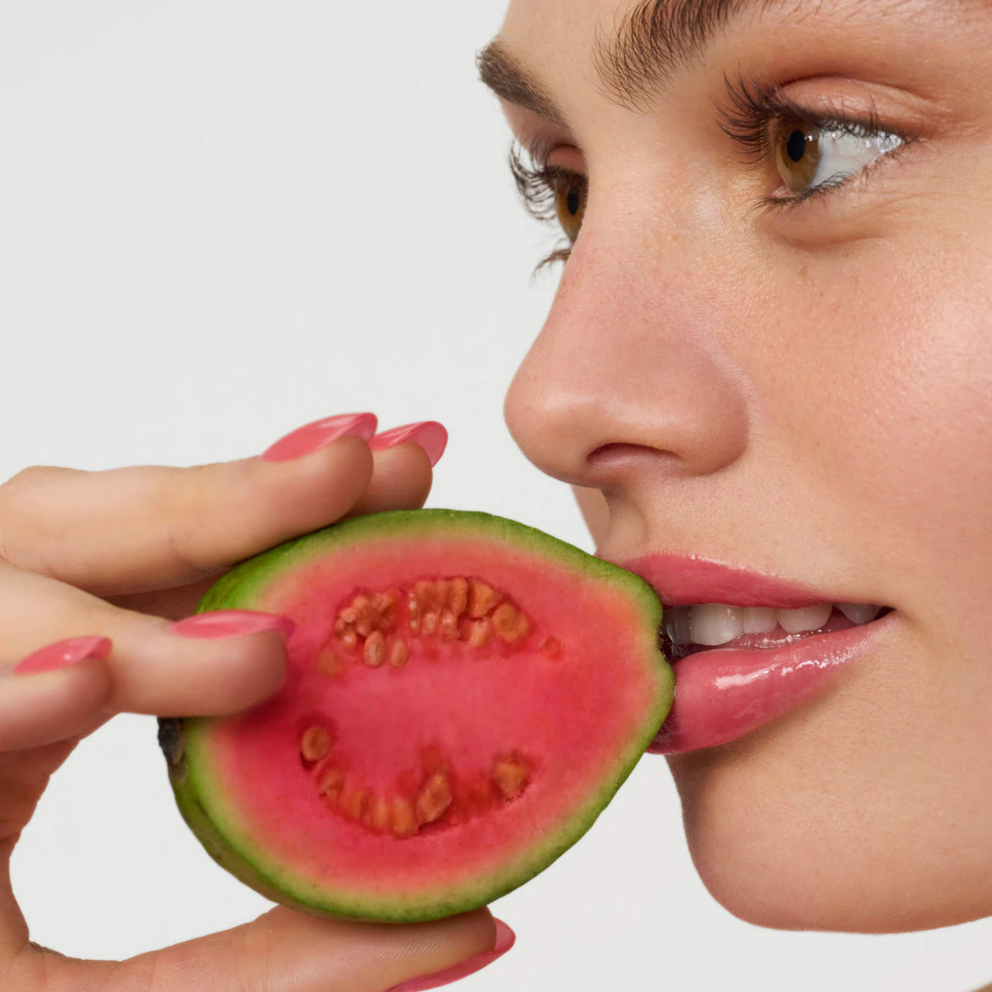 SUMMER FRIDAYS Lip Butter Balm for Hydration & Shine