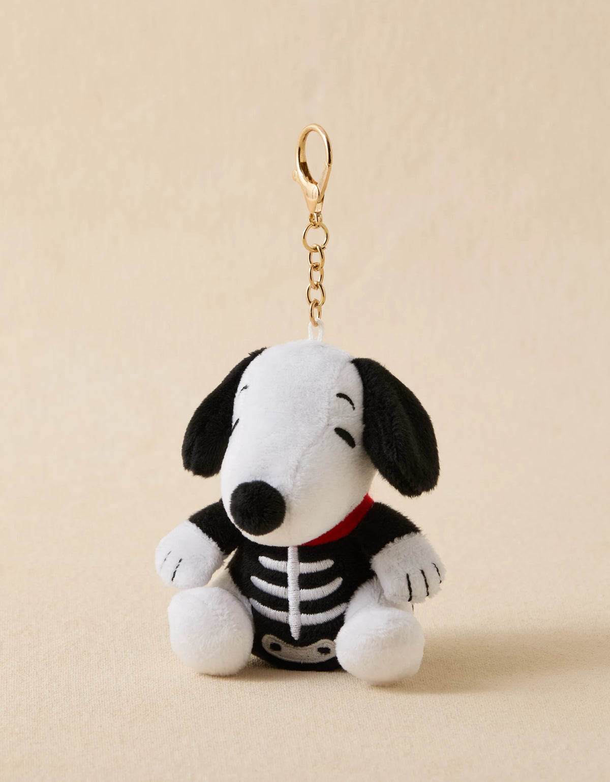 AMERICAN EAGLE AE Snoopy Skeleton Bag Charm *PRE ORDER*