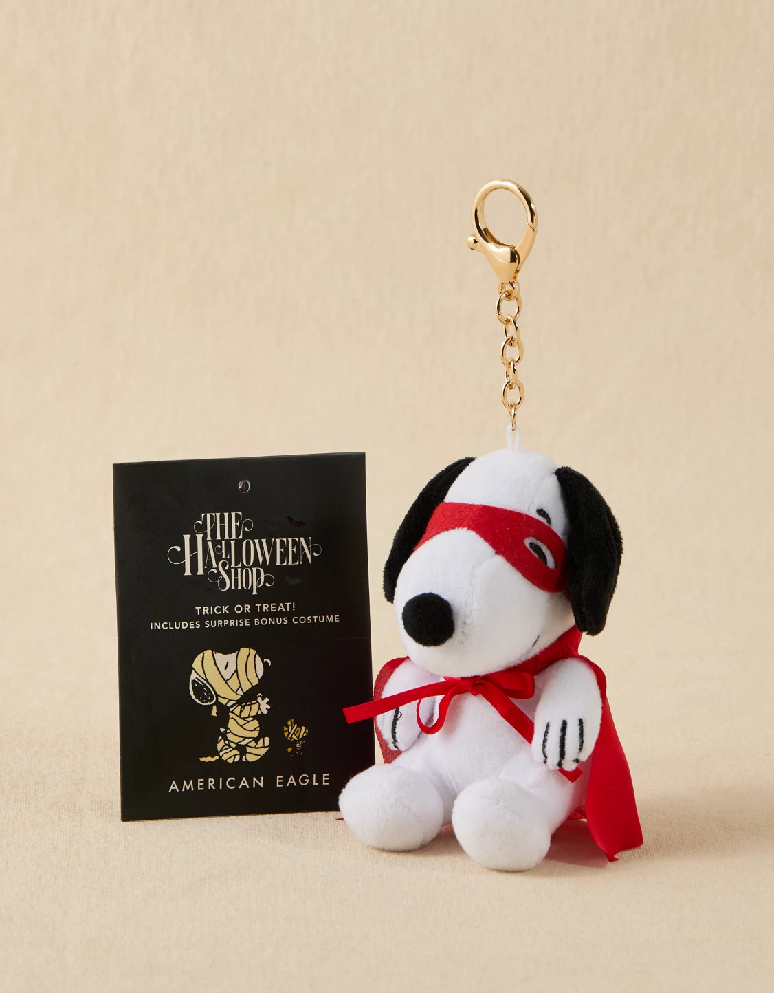 AMERICAN EAGLE AE Snoopy Costume Mystery Costume Bag Charm
