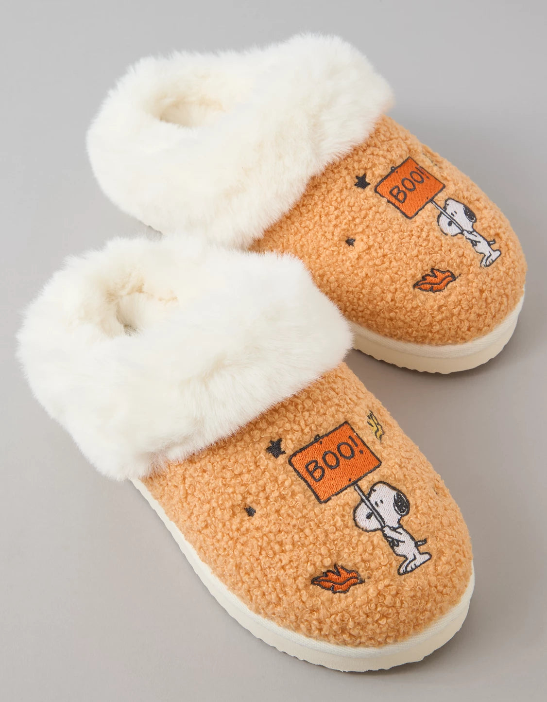 AMERICAN EAGLE AE Snoopy Boo! Scuff Slipper *PRE ORDER*