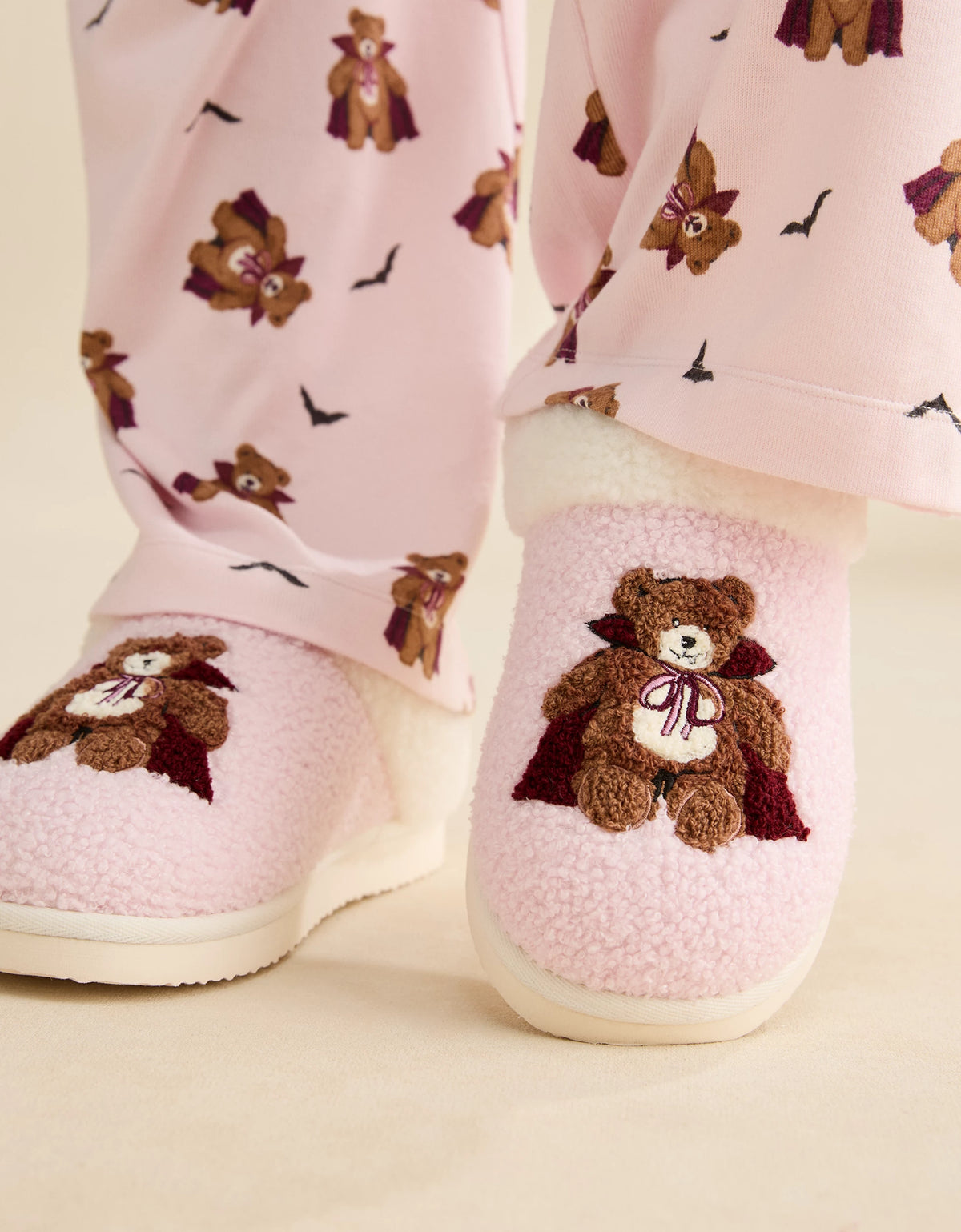 AMERICAN EAGLE AE Vampire Teddy Scuff Slipper *PRE ORDER*