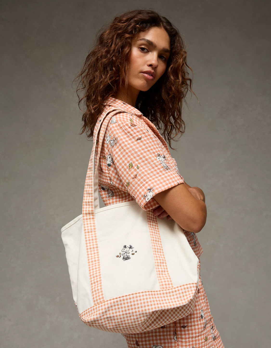 AMERICAN EAGLE AE Off-Duty Snoopy Tote Bag