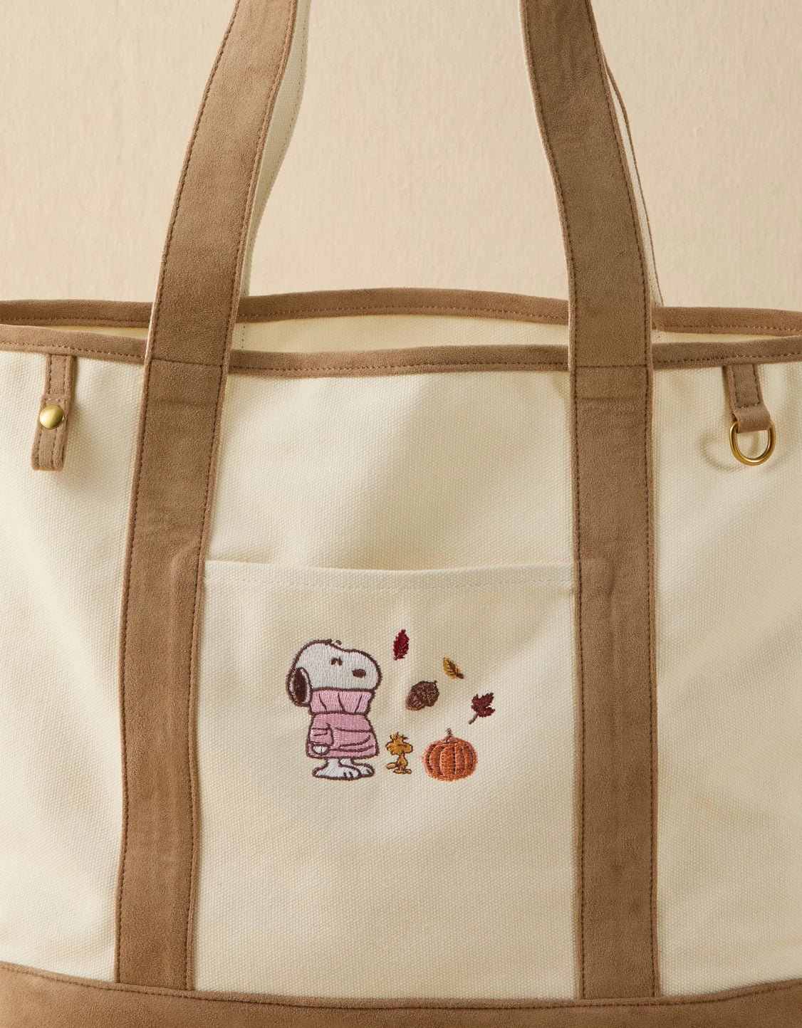 AMERICAN EAGLE AE Off-Duty Snoopy Tote Bag