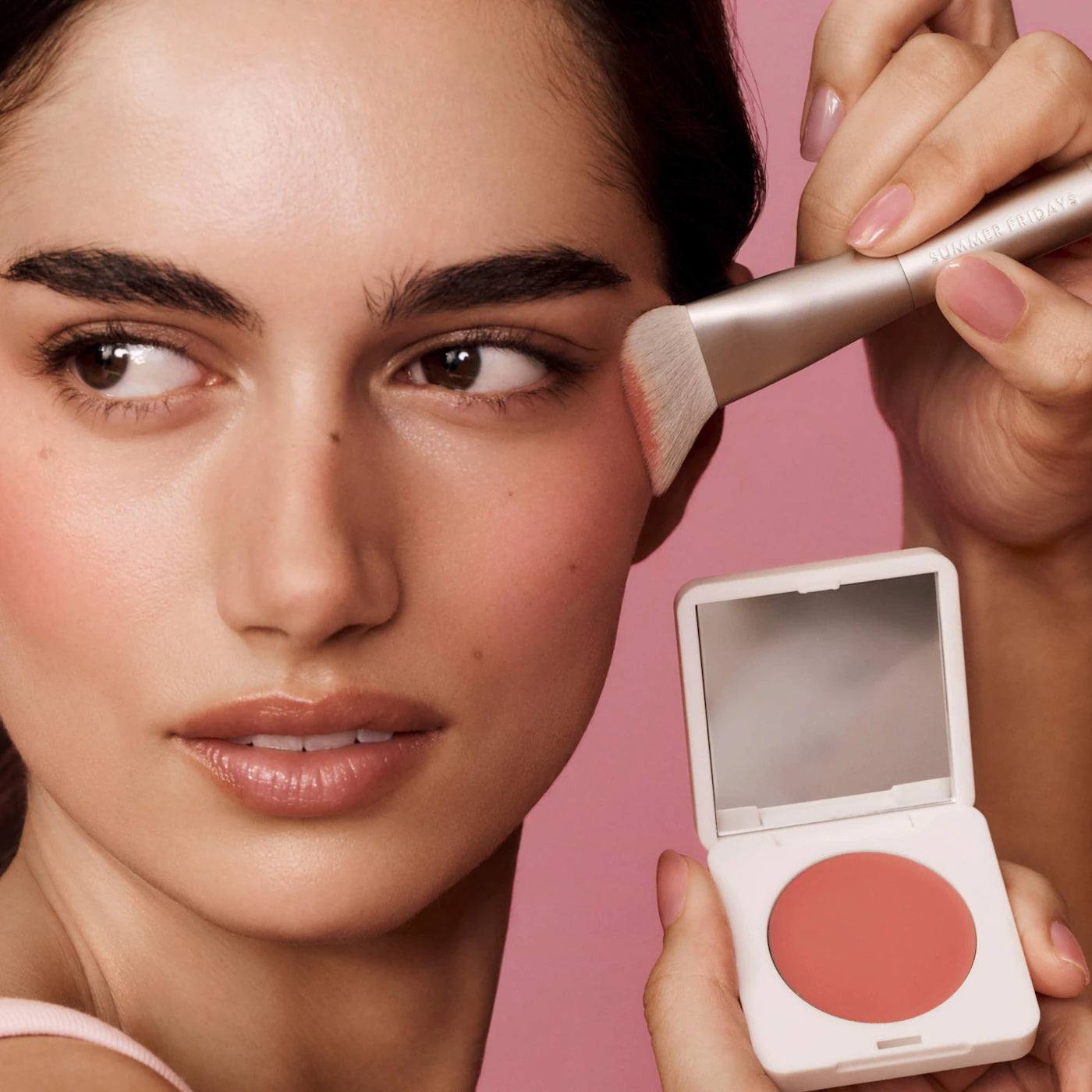 SUMMER FRIDAYS The Blush Brush *PRE ORDER*