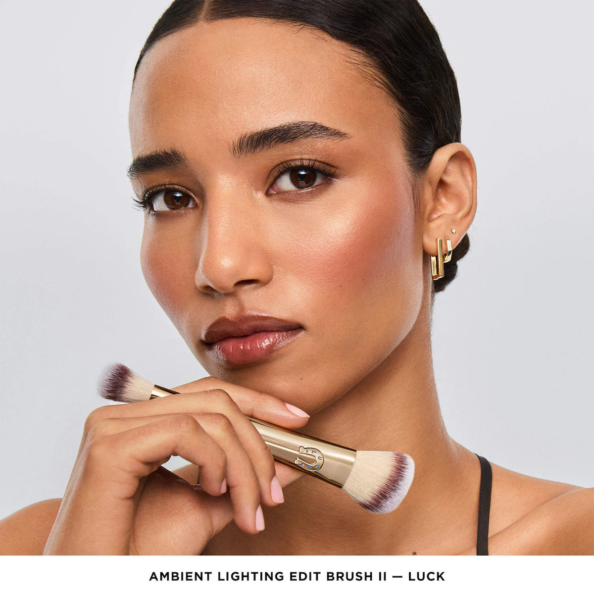 HOURGLASS Ambient Lighting Edit Unlocked Brush *PRE ORDER*