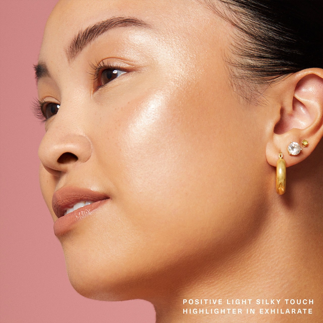 RARE BEAUTY Positive Light Silky Touch Highlighter