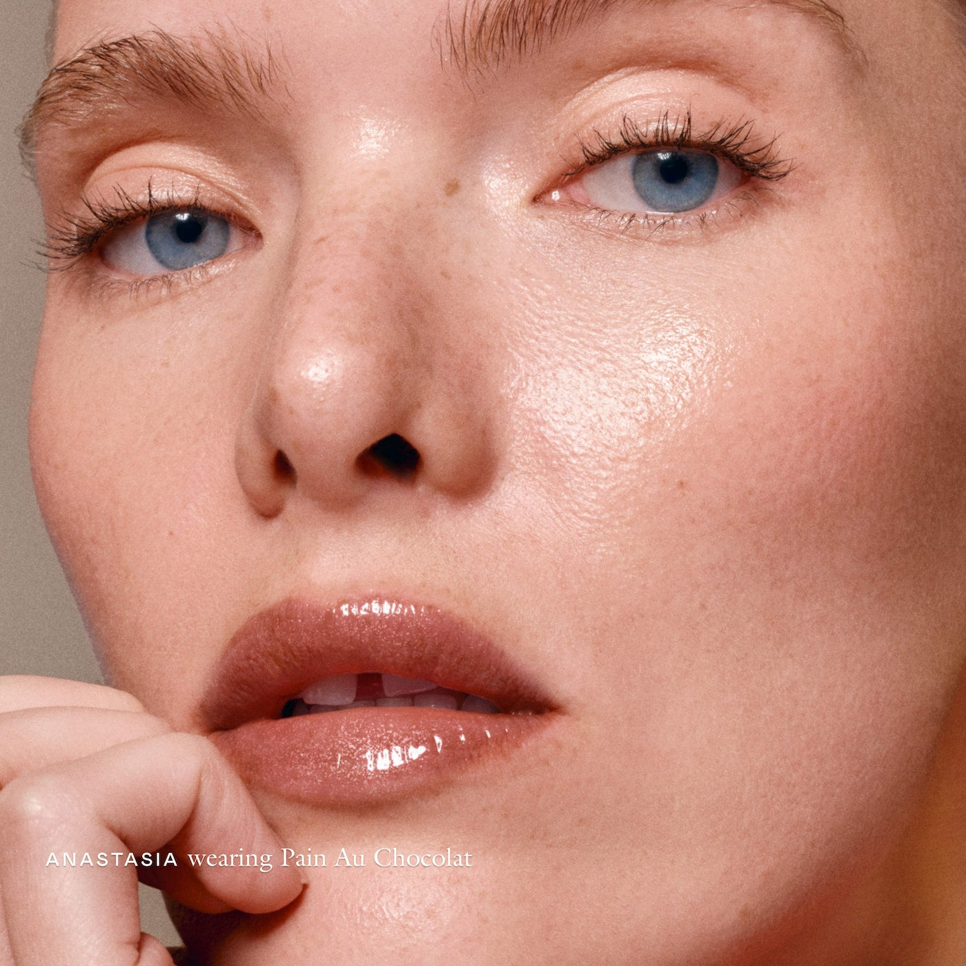EADEM Le Chouchou Exfoliating + Softening Peptide Lip Balm *PRE ORDER*