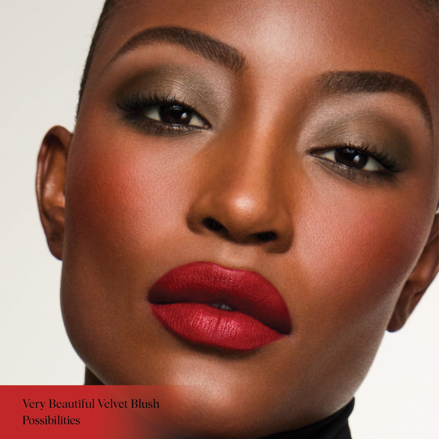 HUNG VANNGO BEAUTY Very Beautiful Matte Velvet Blush *PRE ORDER*