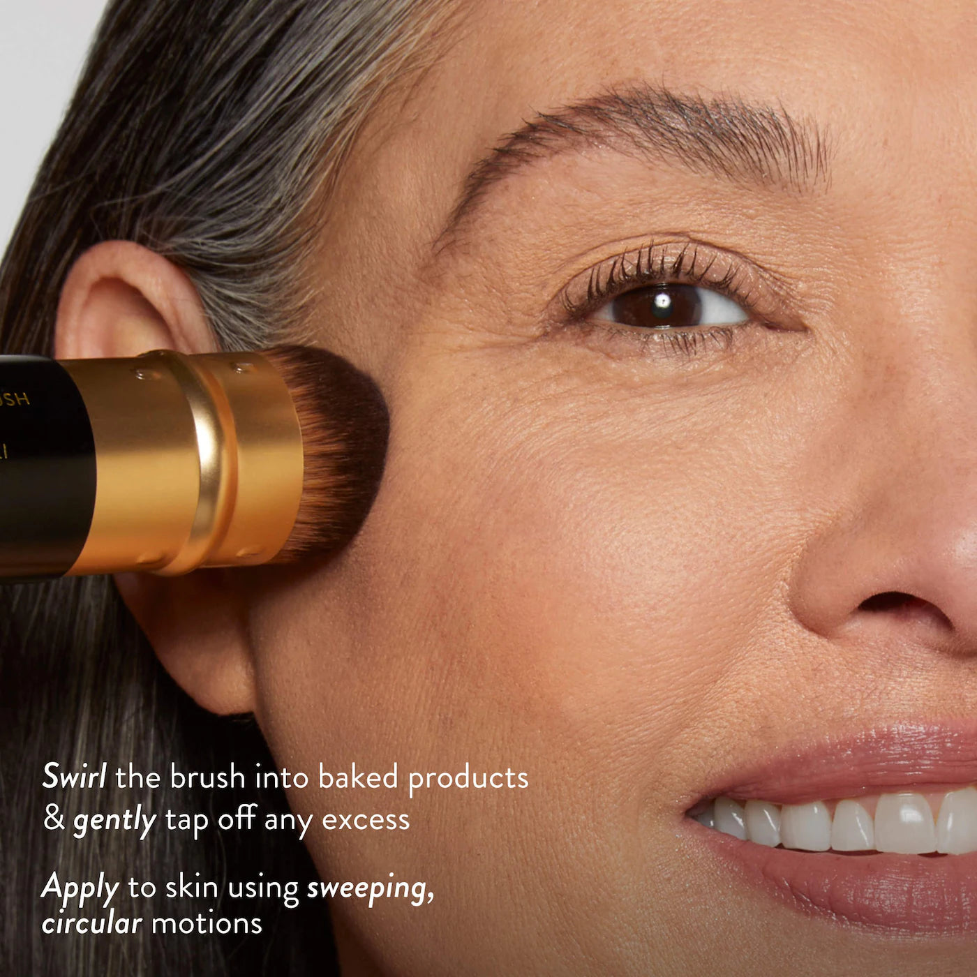 LAURA GELLER Airbrush Retractable Kabuki Brush