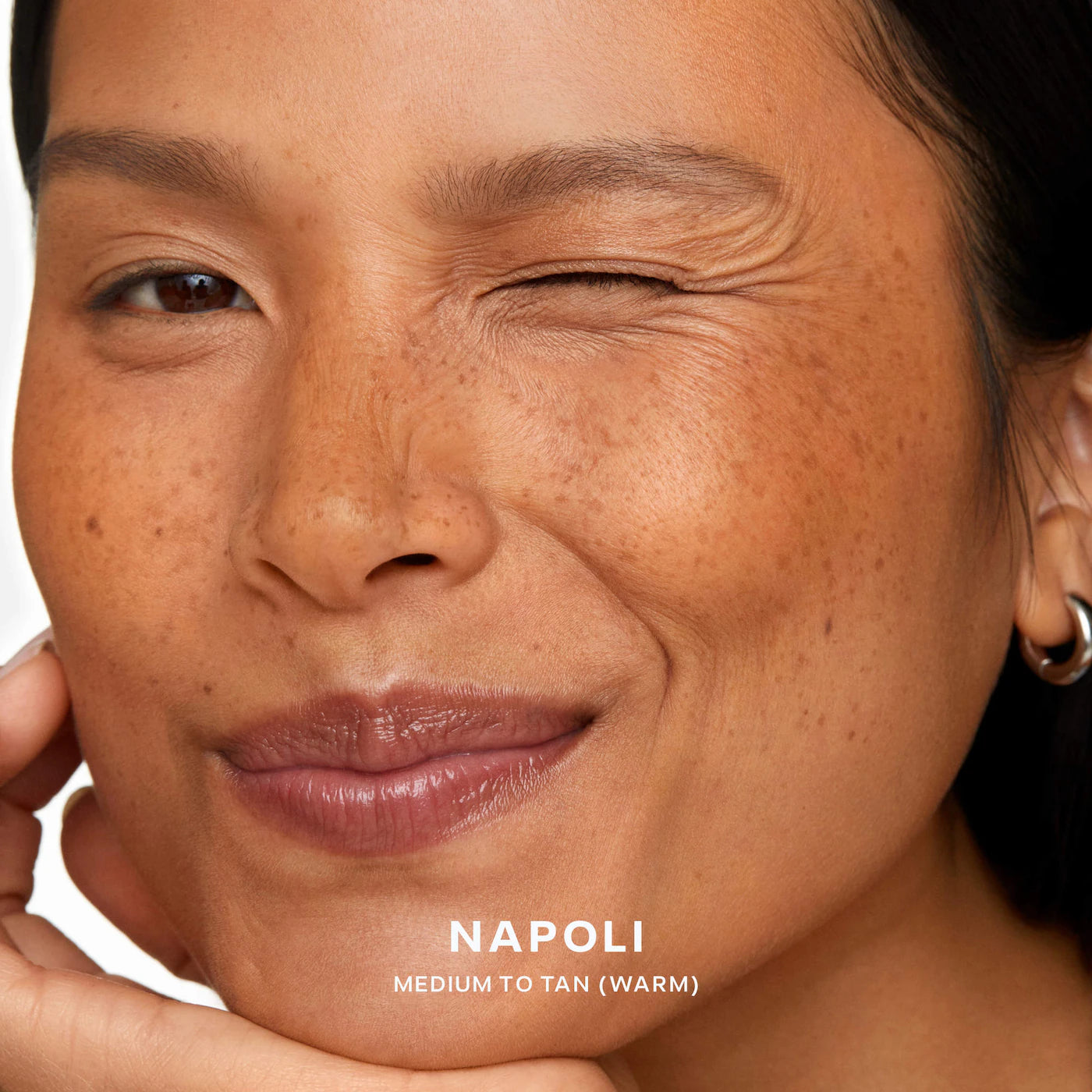 SAIE SuperSuede™ Radiant Talc-Free Baked Powder Bronzer *PRE ORDER*