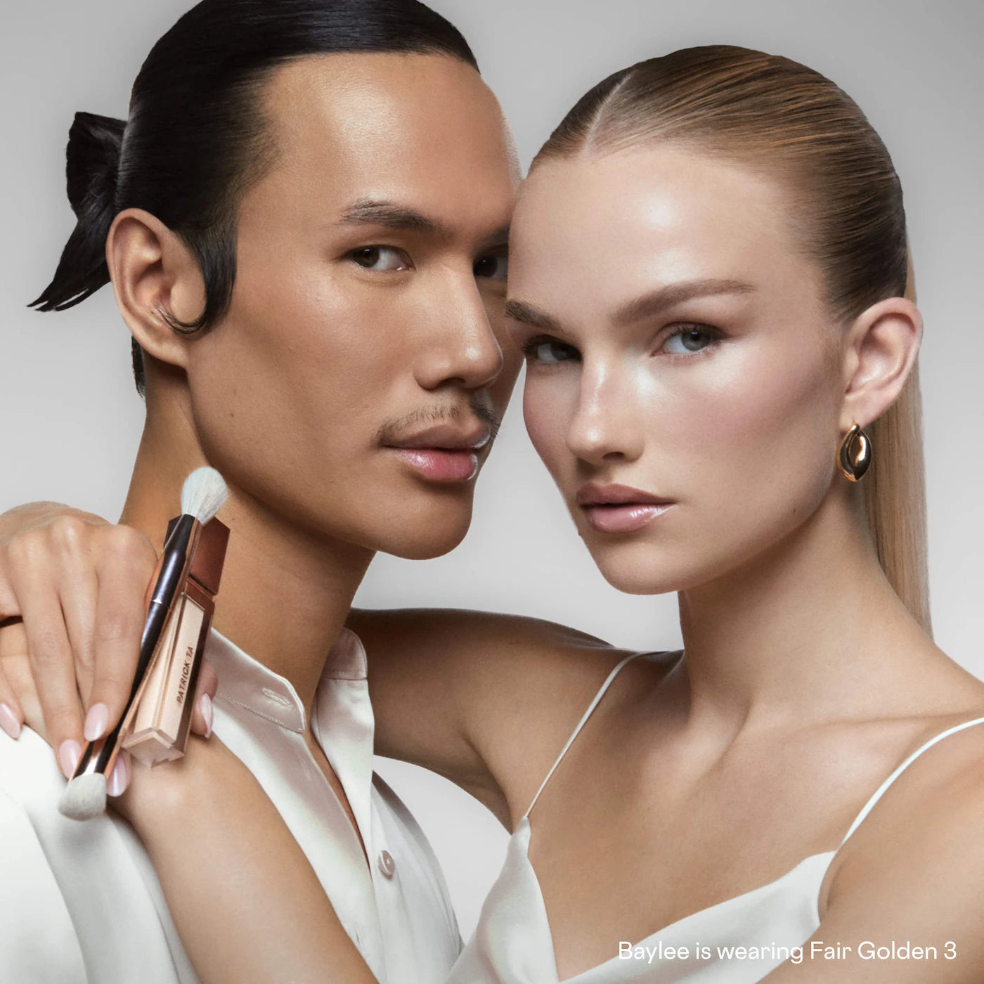 PATRICK TA Dual-Ended Concealer Brush *PRE ORDER*